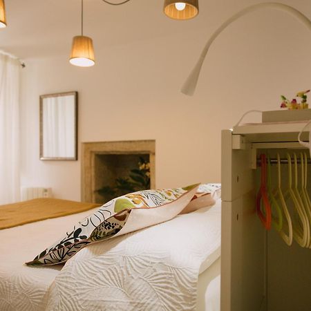 Roompedra Apartamentos Turisticos Сантьяго-де-Компостела Экстерьер фото