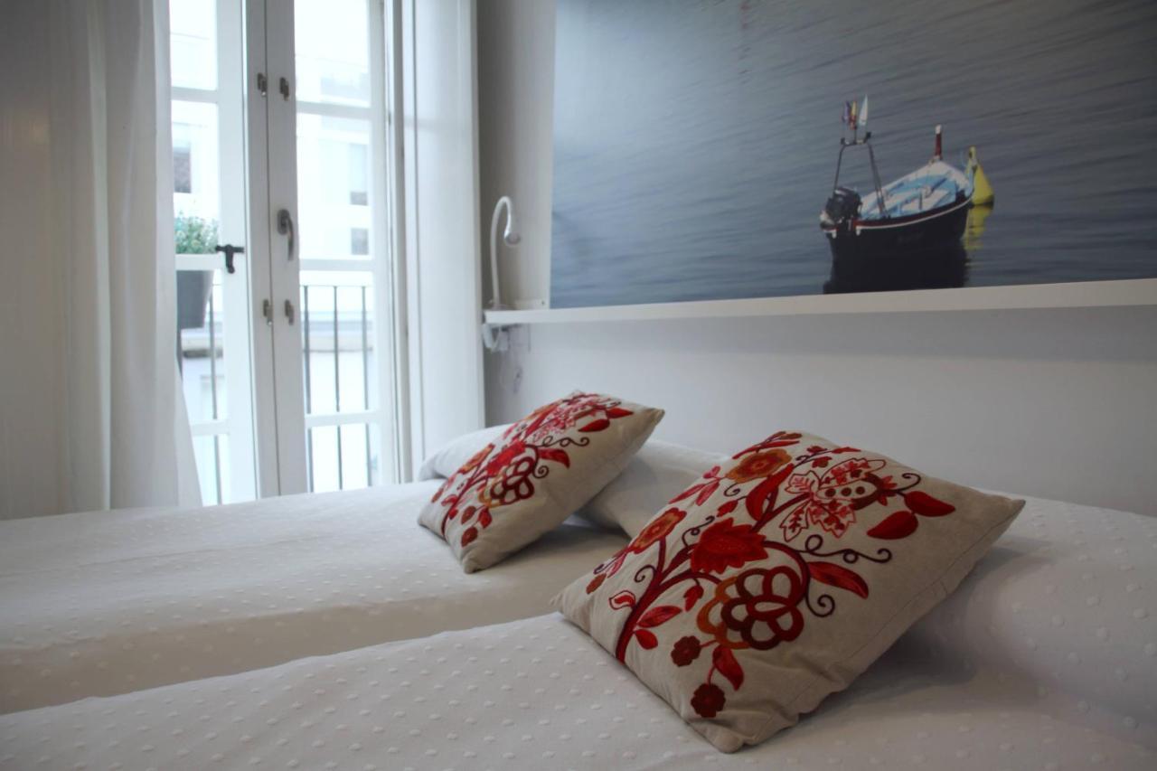 Roompedra Apartamentos Turisticos Сантьяго-де-Компостела Экстерьер фото