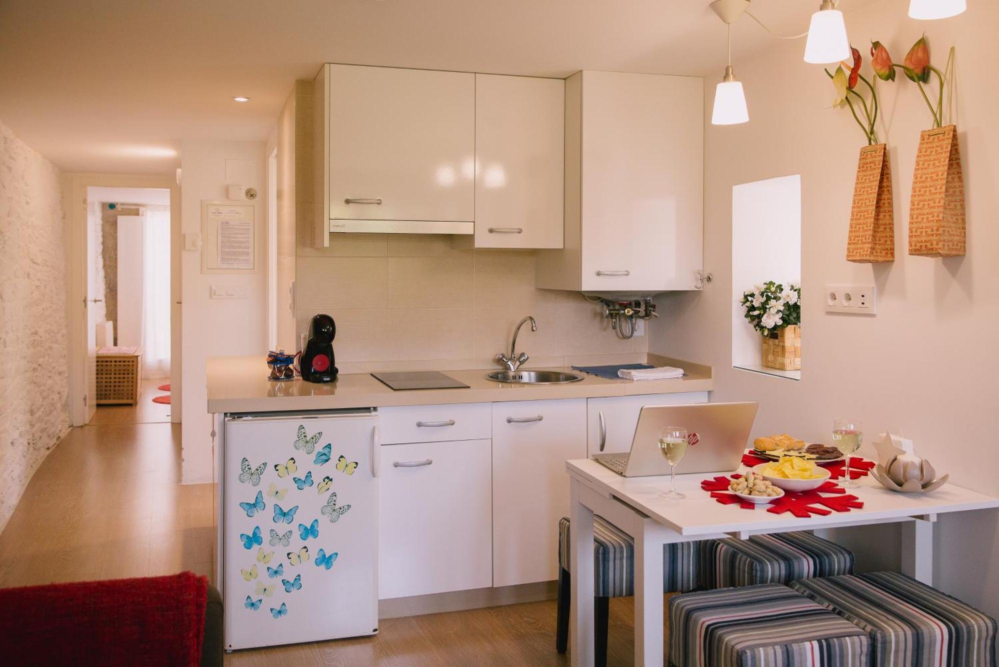 Roompedra Apartamentos Turisticos Сантьяго-де-Компостела Экстерьер фото