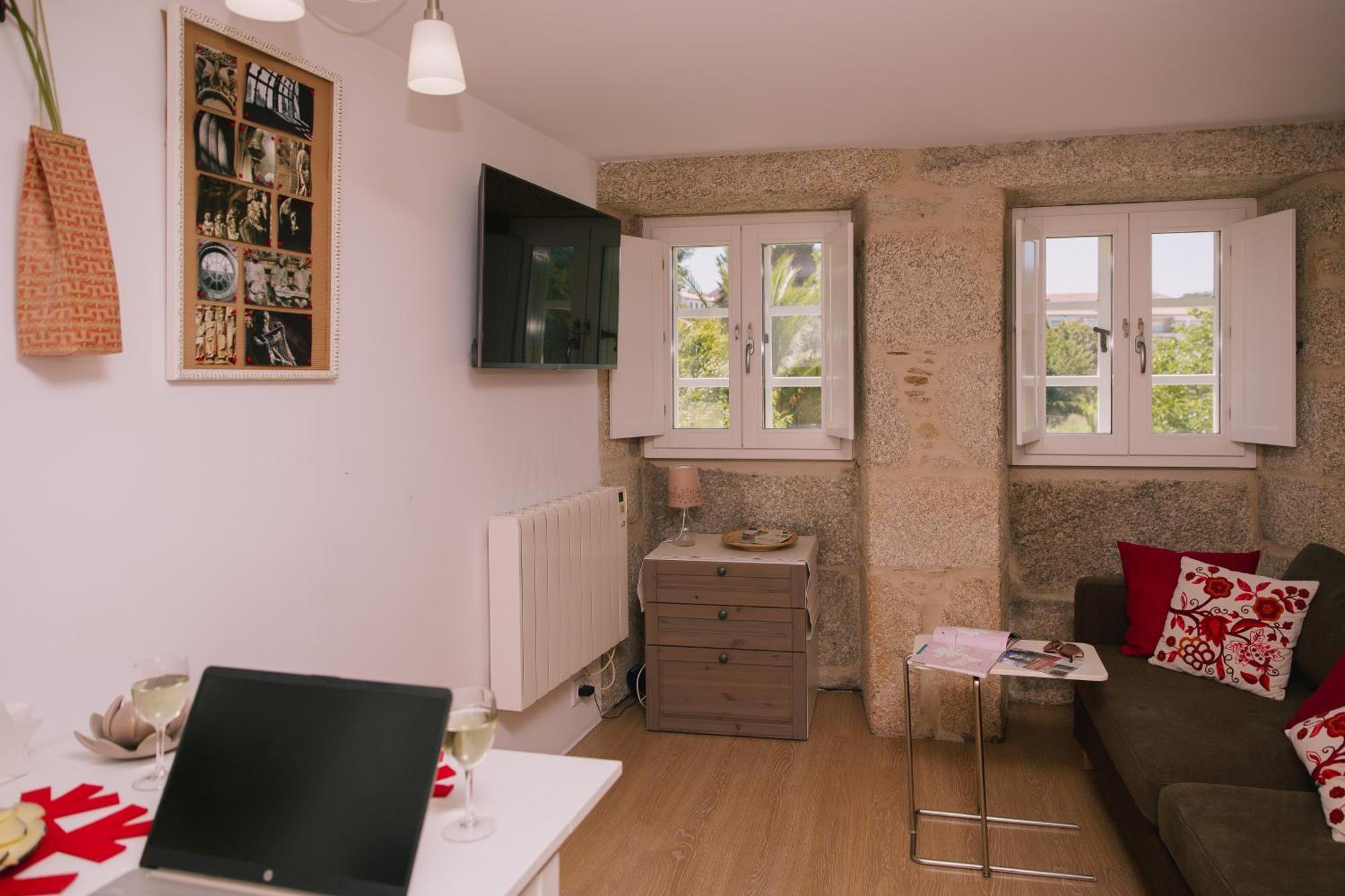 Roompedra Apartamentos Turisticos Сантьяго-де-Компостела Экстерьер фото