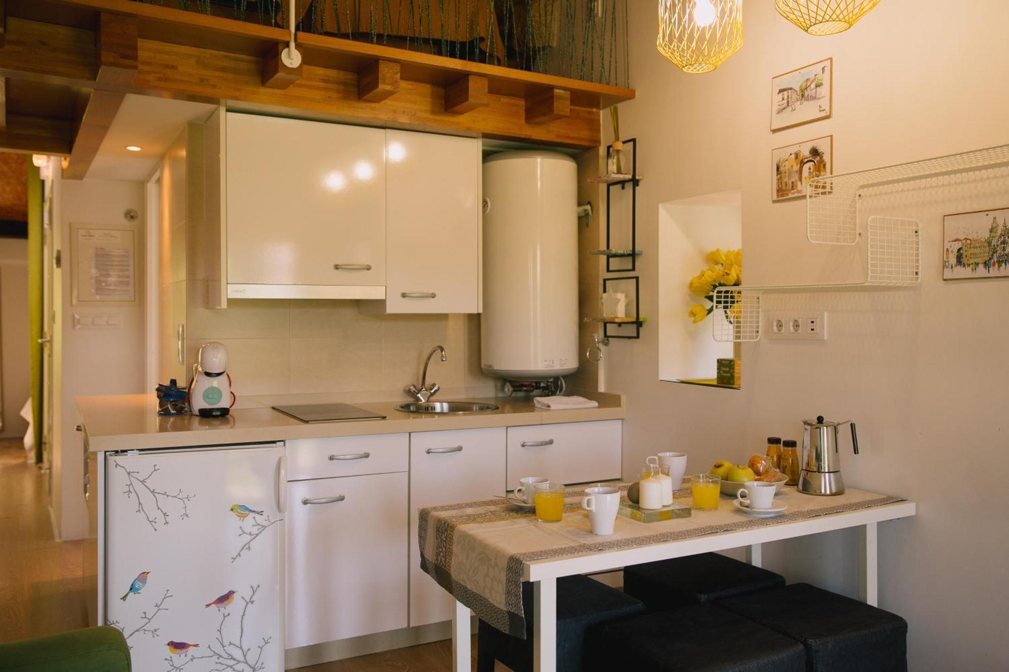 Roompedra Apartamentos Turisticos Сантьяго-де-Компостела Экстерьер фото